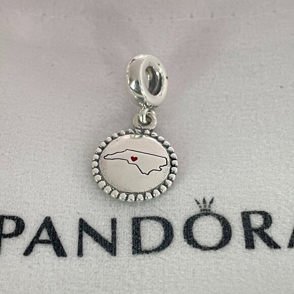 Pandora NorthCarolina Map Exclusive Charm - Picture 1 of 3